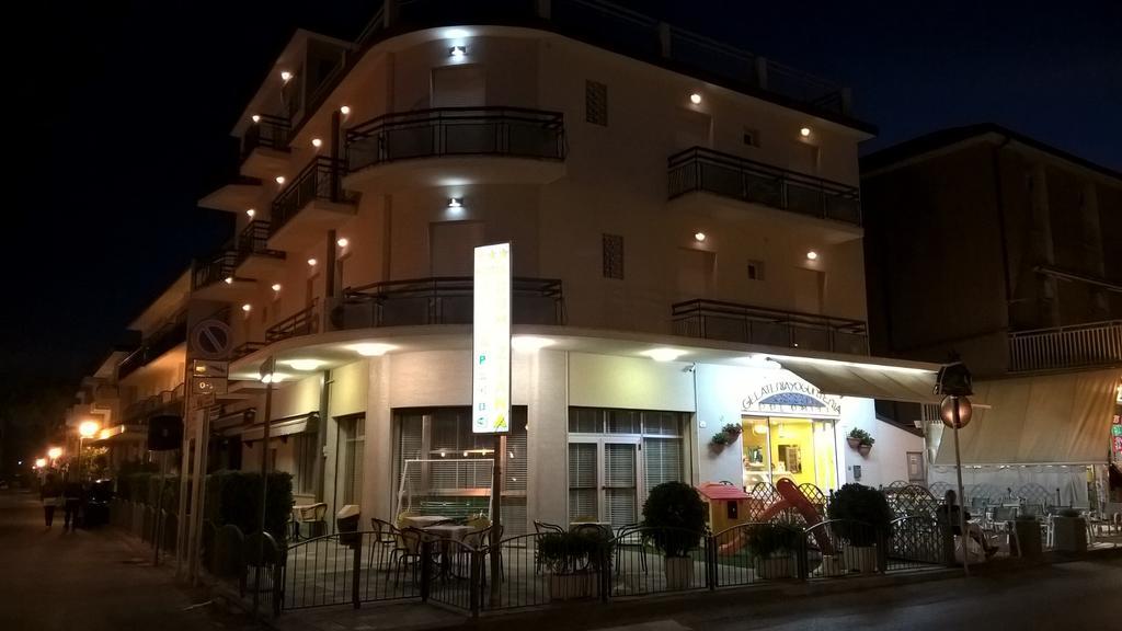 Hotel Villa Domiziana Rimini Extérieur photo
